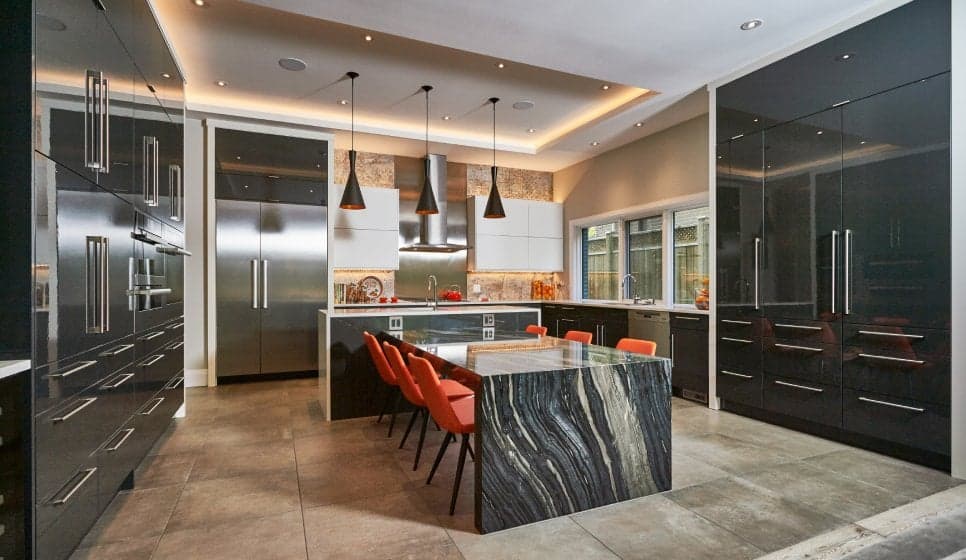 White Kitchen in Bayview Village - detail 2