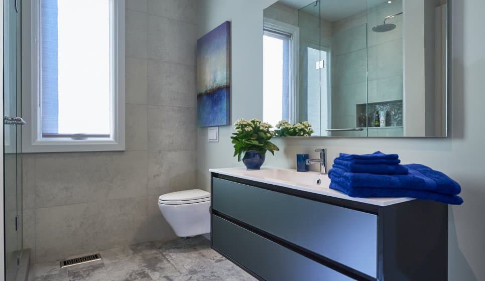 White Kitchen in Bayview Village - detail 14
